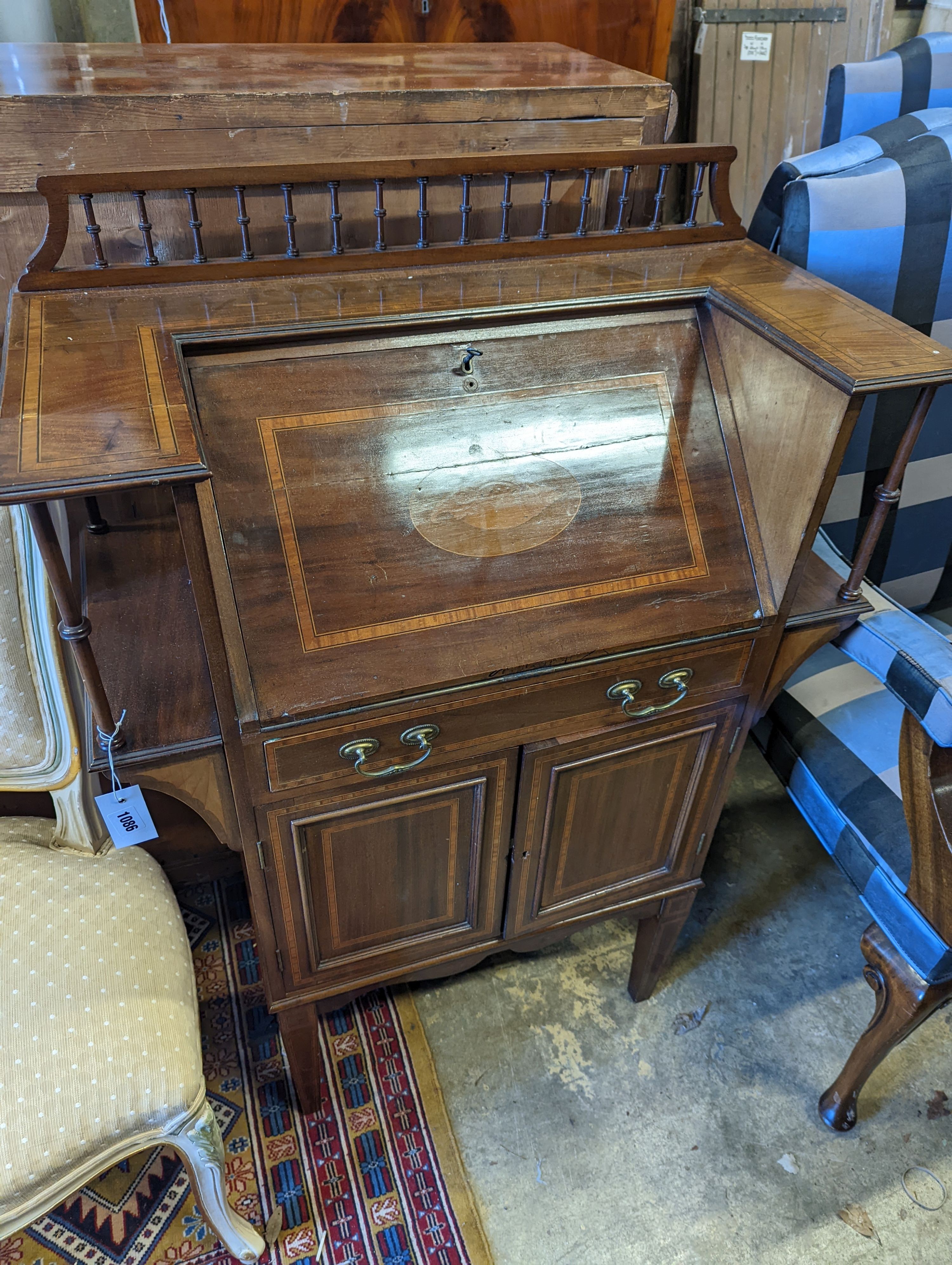 An Edwardian shell inlaid satinwood banded mahogany bureau, width 78cm, depth 39cm, height 108cm